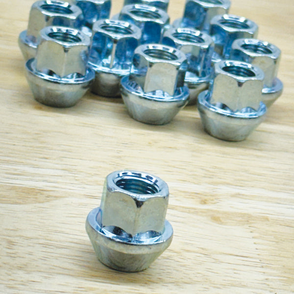 RRM 1/2-20 UNF, 17mm Hex Lug Nuts, Chrome