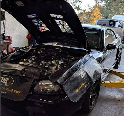 Cobra hood vents